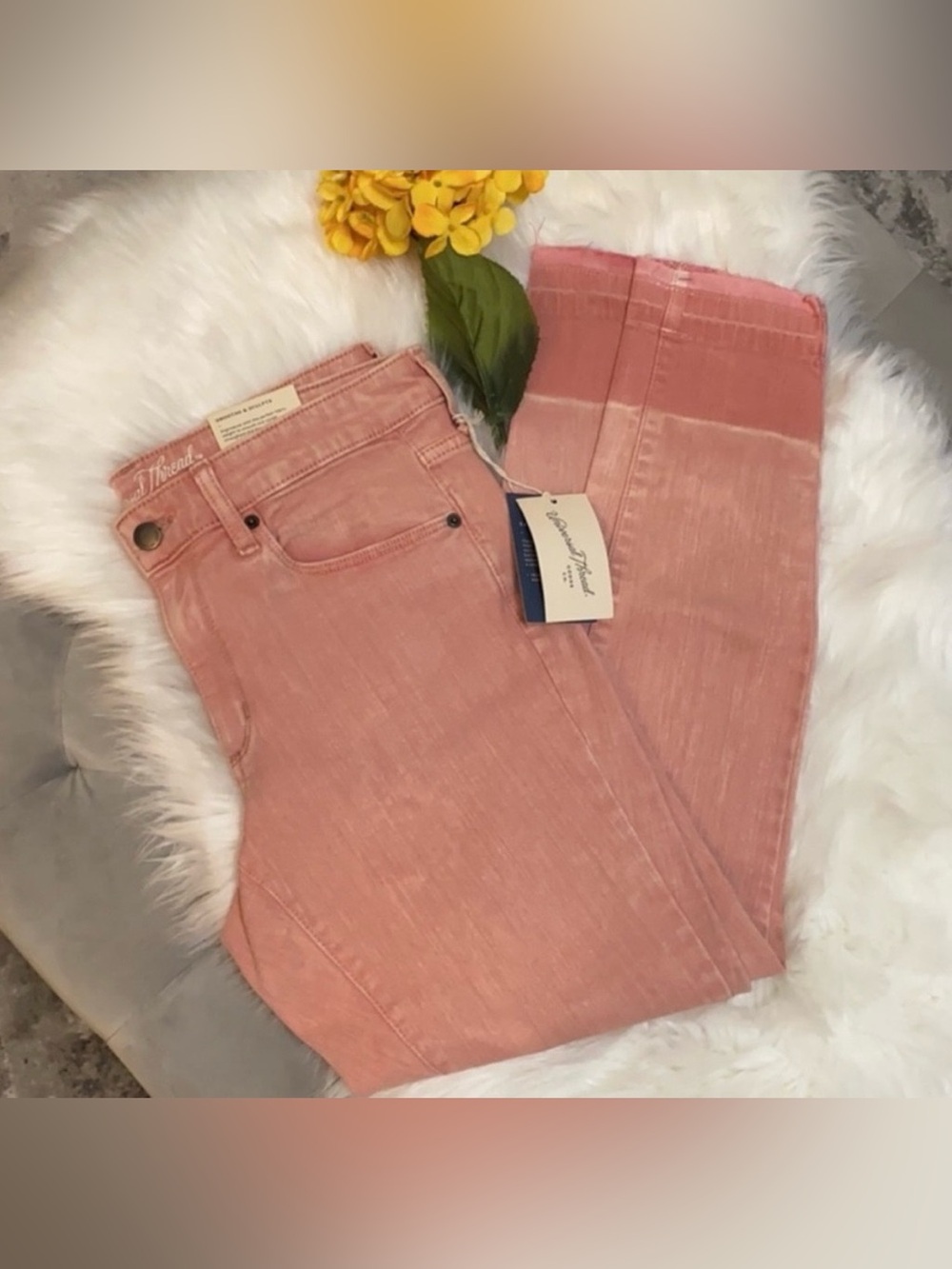 Mid Rise Blush Pink Ombre Women’s Jeans  
Size 8/29 NEW!